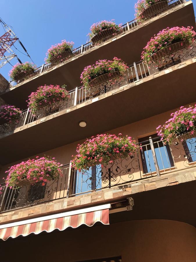 Hotel Yarus Ploieşti Eksteriør bilde